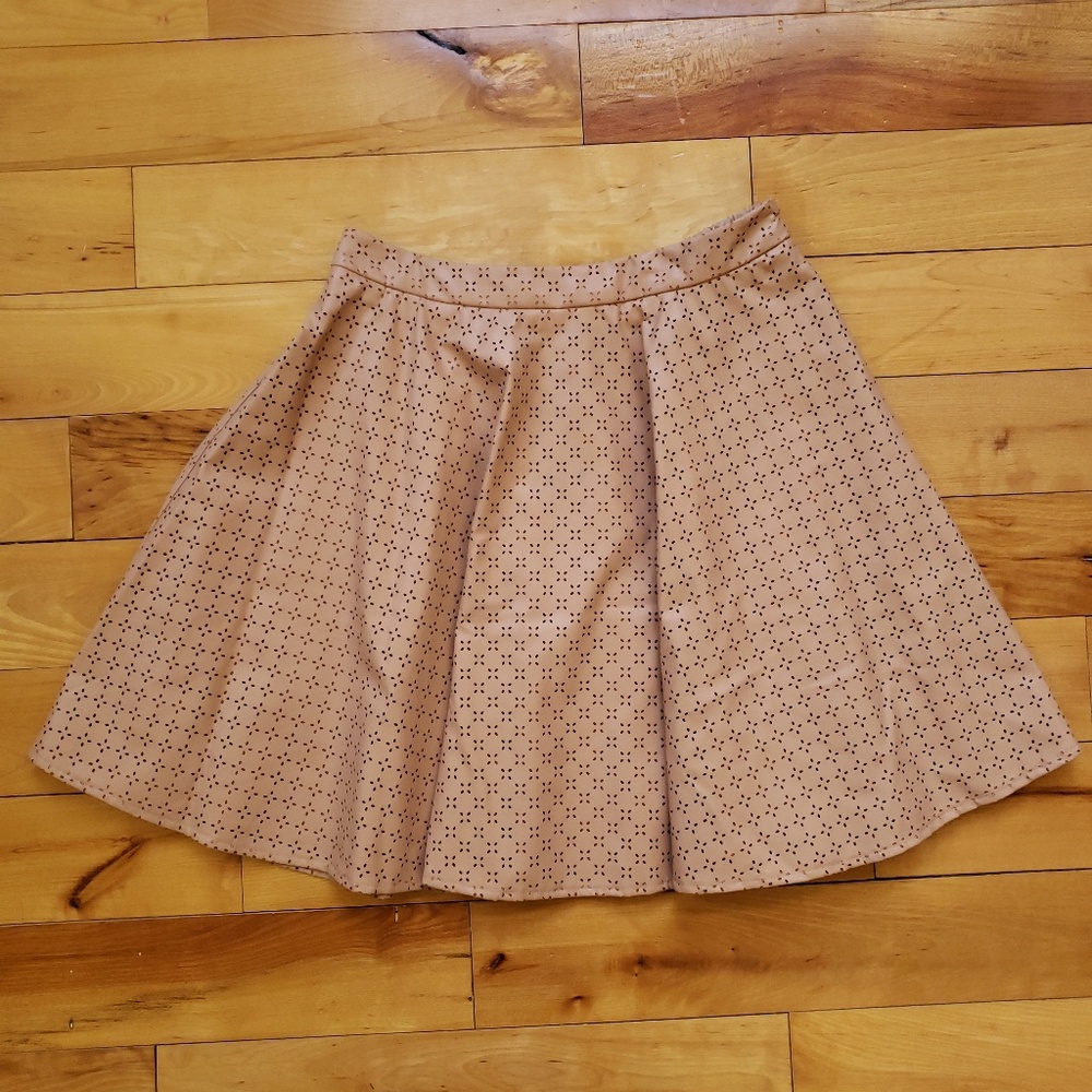 🎁 3for$18 Sunday in Brooklyn Astral skirt - Picture 2 of 4